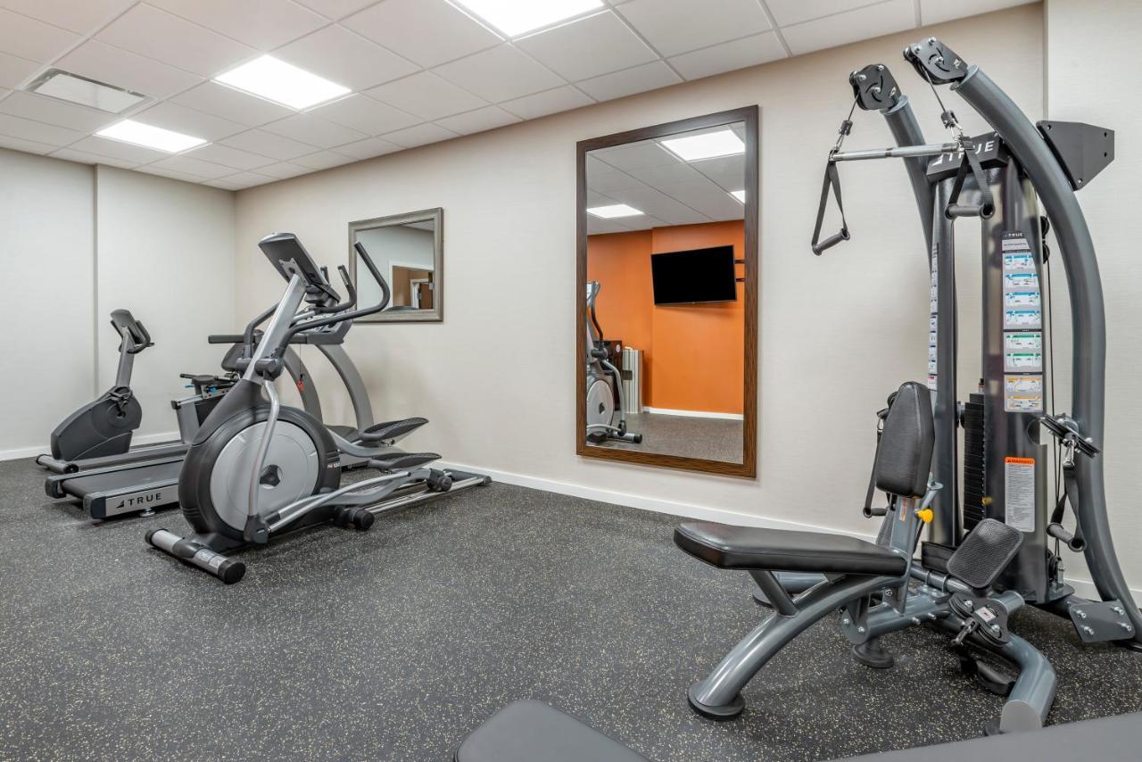 Comfort Inn Brewster Bagian luar foto